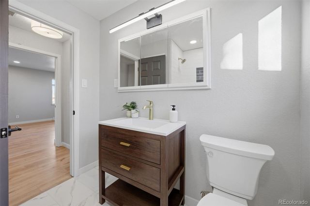 6220 W Arkansas Avenue, Lakewood, CO 80232