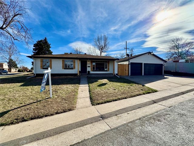 6220 W Arkansas Avenue, Lakewood, CO 80232