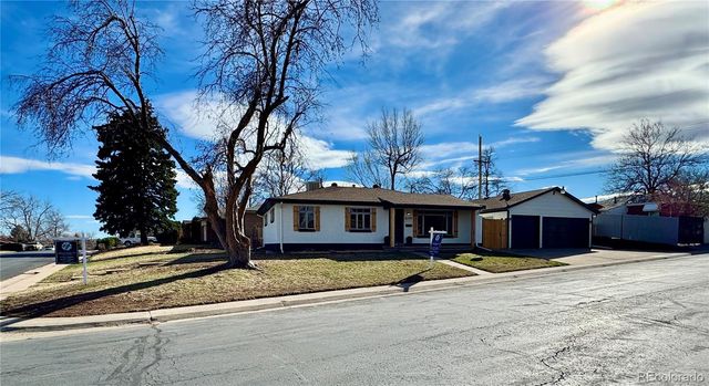 6220 W Arkansas Avenue, Lakewood, CO 80232