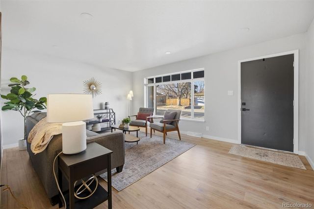 6220 W Arkansas Avenue, Lakewood, CO 80232