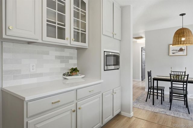 6220 W Arkansas Avenue, Lakewood, CO 80232