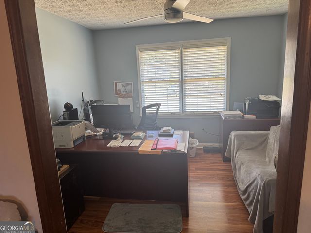 222 Farmbrook Parkway, Stockbridge, GA 30281
