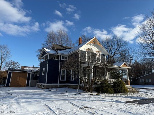 495 Church Street, Amherst, OH 44001