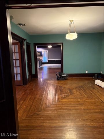 495 Church Street, Amherst, OH 44001