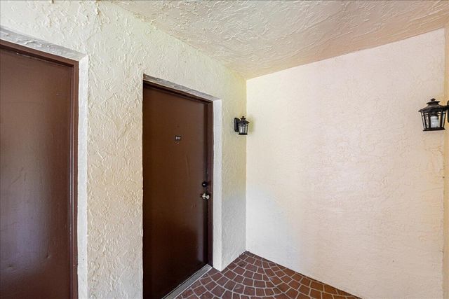 2050 Oleander Boulevard 8202, Fort Pierce, FL 34950