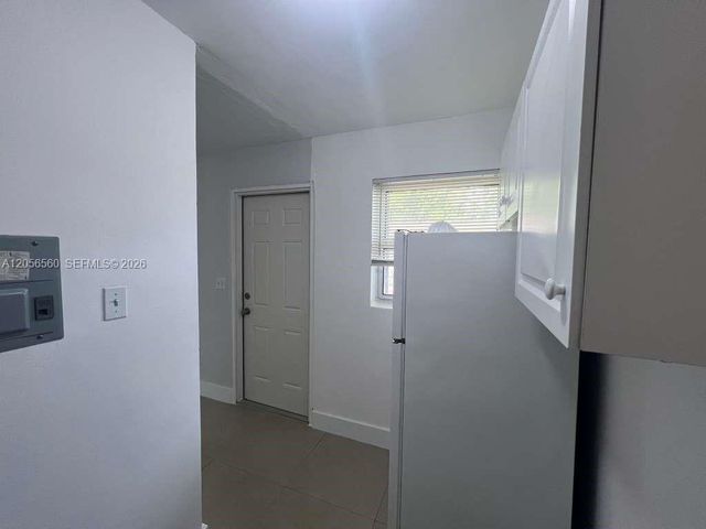 1281 NW 60th St 5, Miami, FL 33142