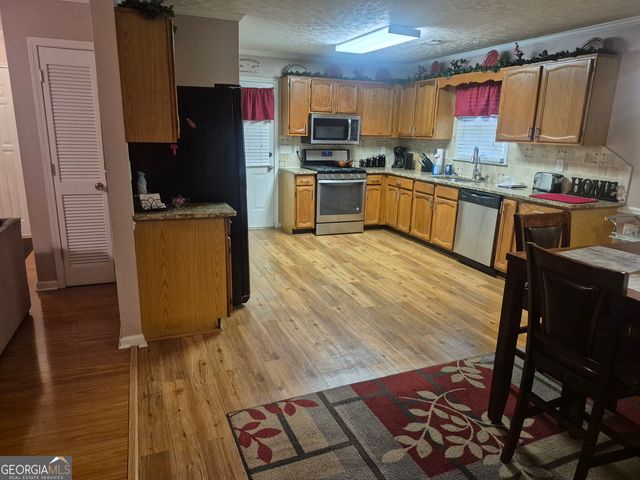 1647 Sugarmaple Drive SW, Conyers, GA 30094