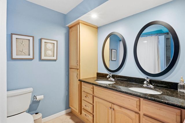 555 BANYAN TREE Lane E 410, Delray Beach, FL 33483
