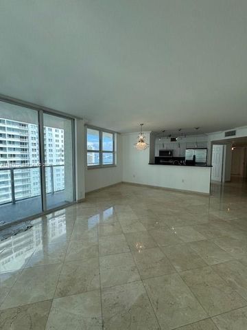 1155 Brickell Bay Dr 1802, Miami, FL 33131