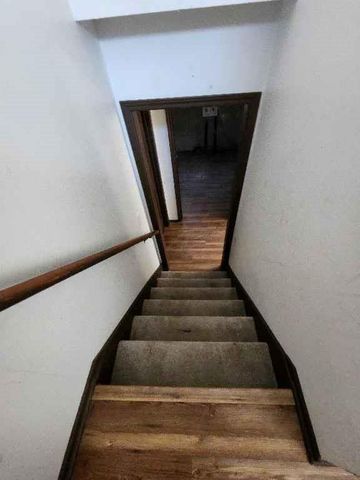 18995 Lowell Avenue, Stilwell, KS 66085