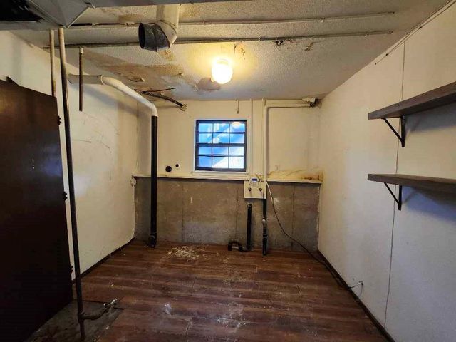 18995 Lowell Avenue, Stilwell, KS 66085