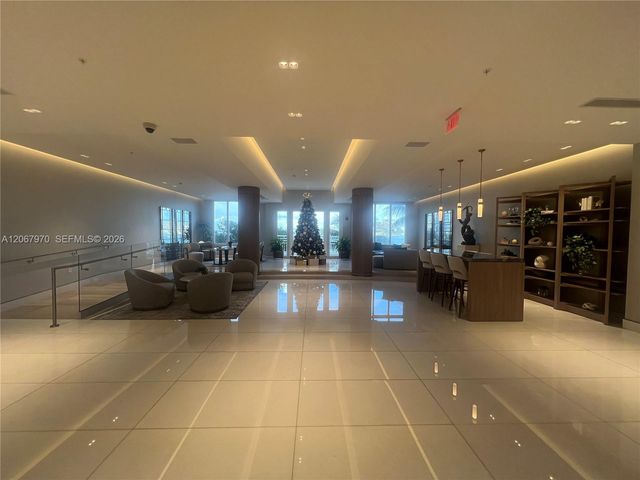 888 Brickell Key Drive 806, Miami, FL 33131