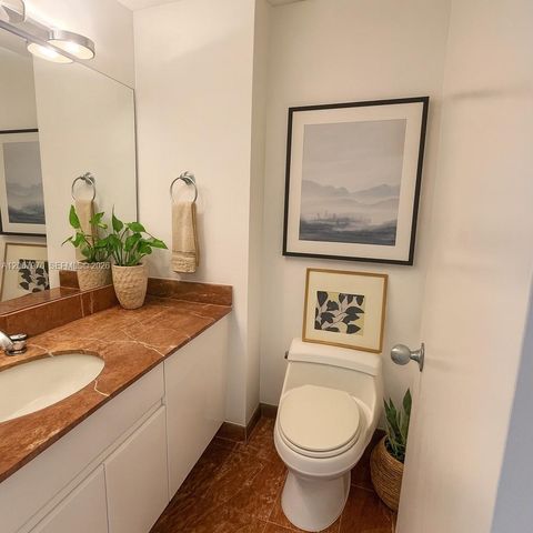 888 Brickell Key Drive 806, Miami, FL 33131