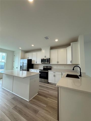 15051 GROVESIDE ROAD, Winter Garden, FL 34787