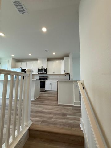 15051 GROVESIDE ROAD, Winter Garden, FL 34787