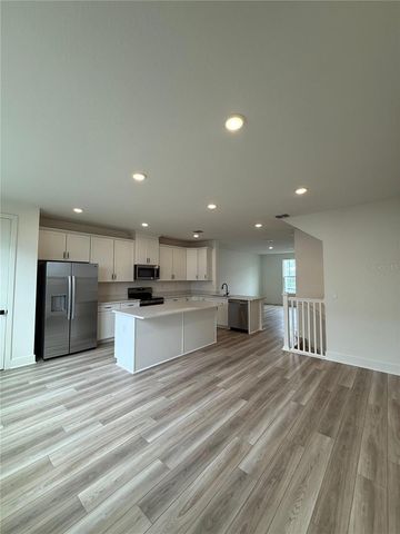15051 GROVESIDE ROAD, Winter Garden, FL 34787