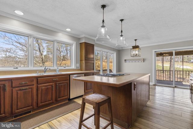 207 SAINT ANDREWS RD, Severna Park, MD 21146