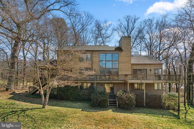 207 SAINT ANDREWS RD, Severna Park, MD 21146