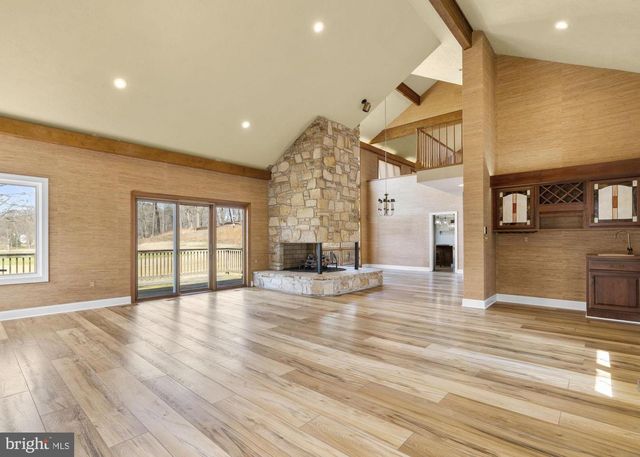 207 SAINT ANDREWS RD, Severna Park, MD 21146