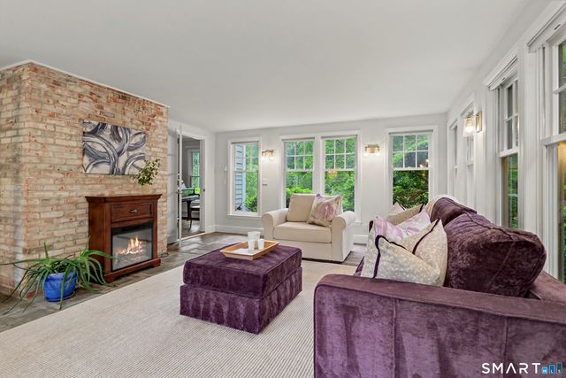 108 Logan Road, New Canaan, CT 06840