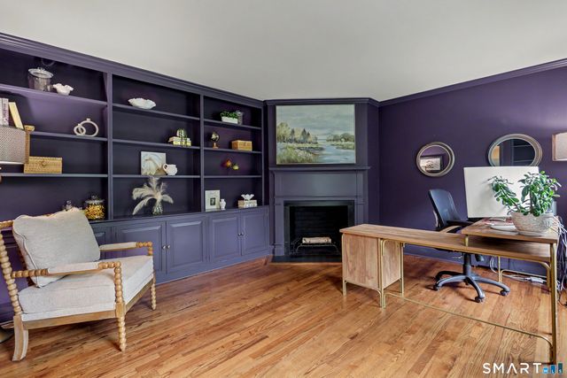 108 Logan Road, New Canaan, CT 06840