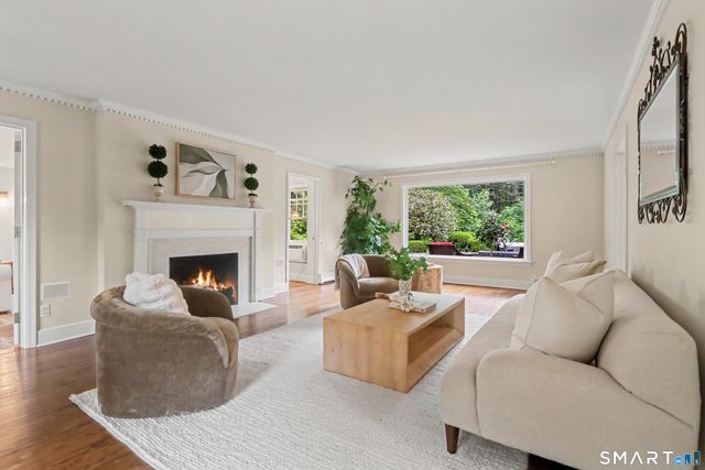 108 Logan Road, New Canaan, CT 06840