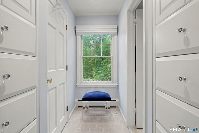 108 Logan Road, New Canaan, CT 06840