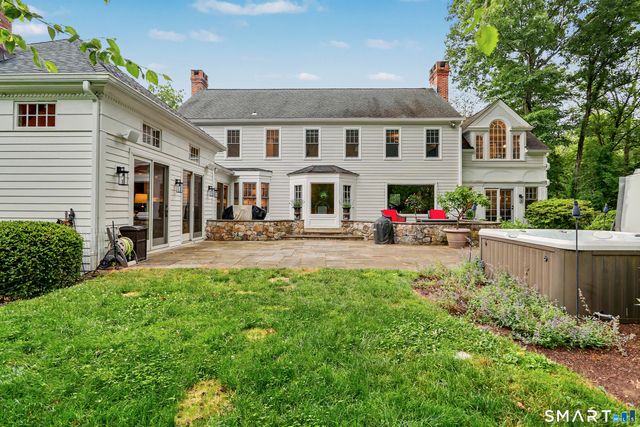 108 Logan Road, New Canaan, CT 06840