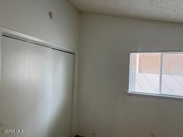 1632 LOU GRAHAM Drive, El Paso, TX 79936
