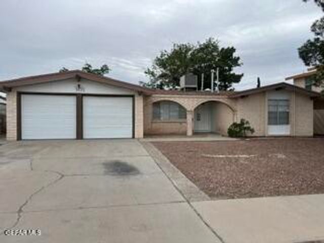 1632 LOU GRAHAM Drive, El Paso, TX 79936