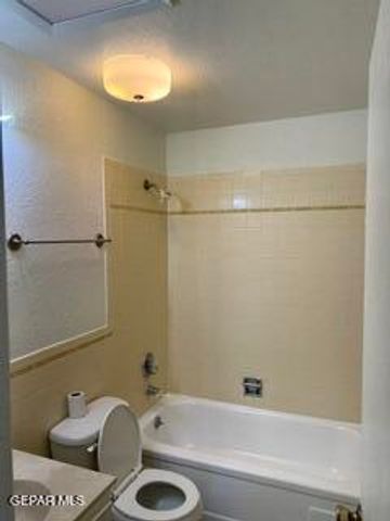 1632 LOU GRAHAM Drive, El Paso, TX 79936