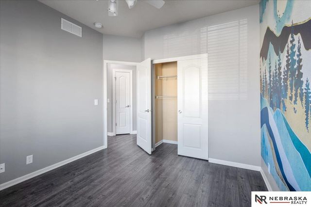 17425 Redman Avenue, Omaha, NE 68116