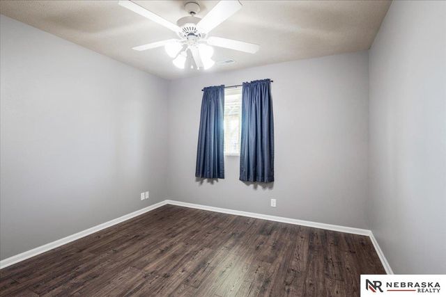 17425 Redman Avenue, Omaha, NE 68116