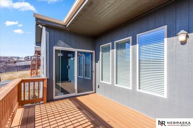 17425 Redman Avenue, Omaha, NE 68116