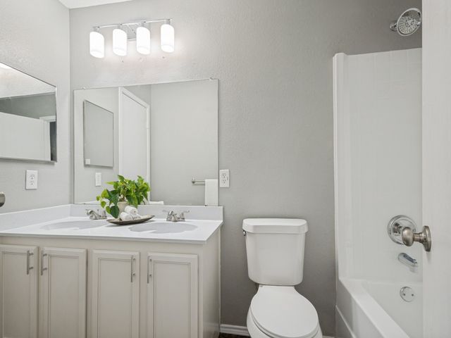 5521 Camarillo Drive, Fort Worth, TX 76244