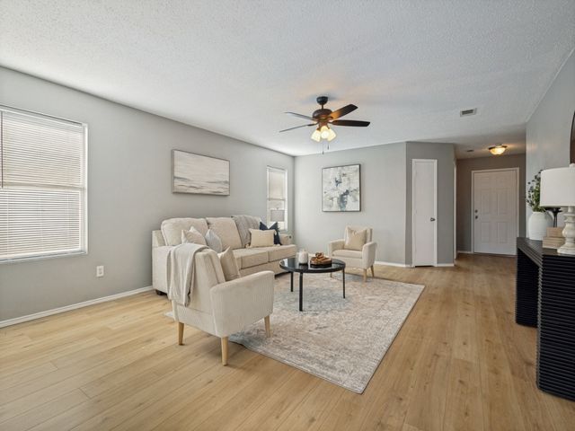 5521 Camarillo Drive, Fort Worth, TX 76244