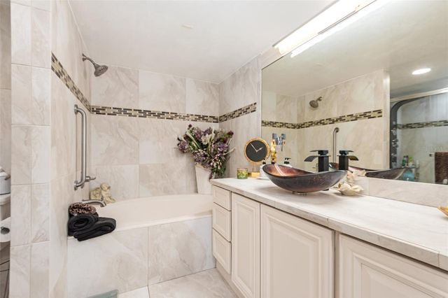 1 JOHN ANDERSON DRIVE 2050, Ormond Beach, FL 32176