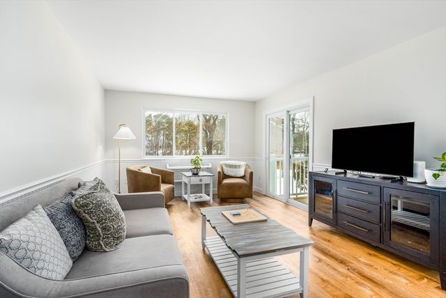 81 Fletcher Ln H, Brewster, MA 02631