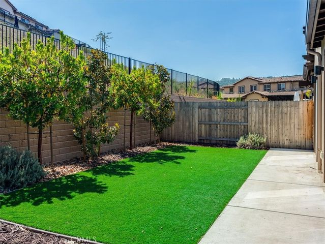 1133 Flax, Santa Maria, CA 93455
