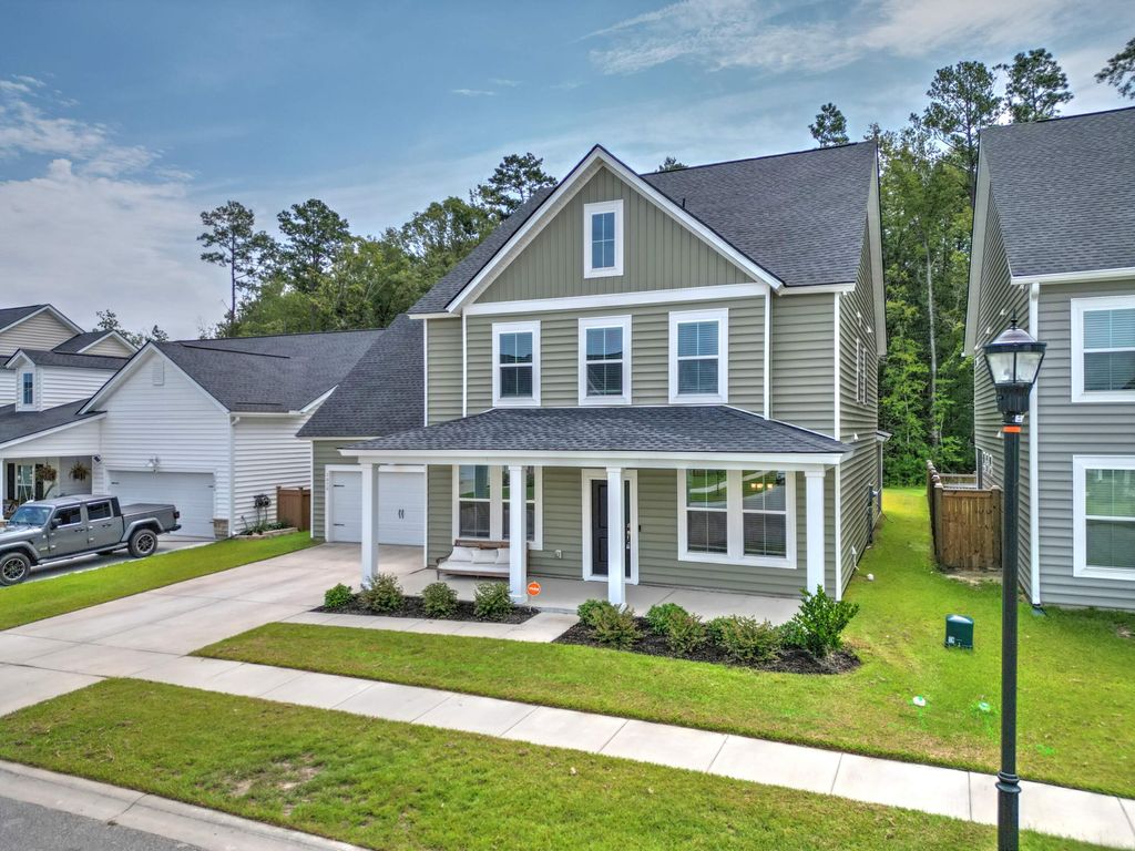 Image 28 of property listing at 2030 Nola Run, Summerville, SC 29485