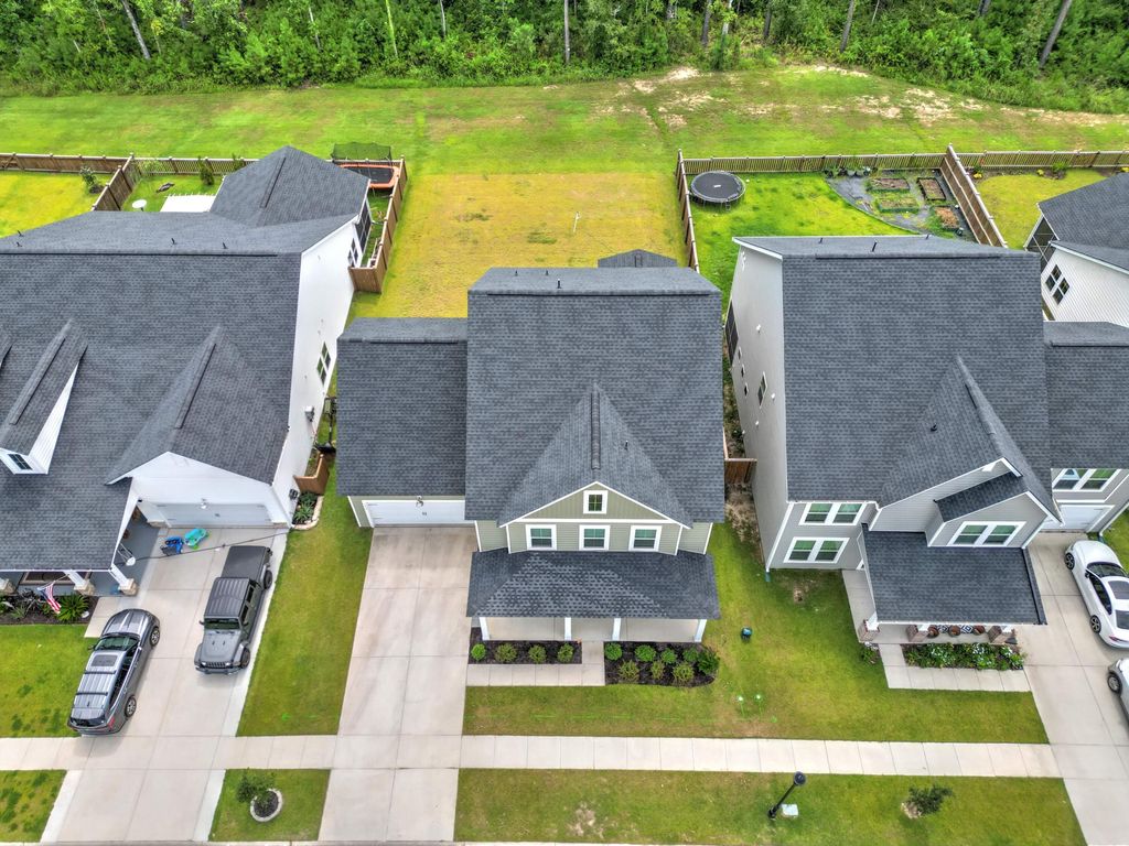 Image 3 of property listing at 2030 Nola Run, Summerville, SC 29485