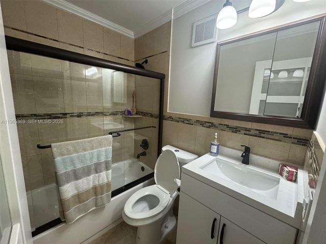 5500 SW 77th Ct 305, Miami, FL 33155