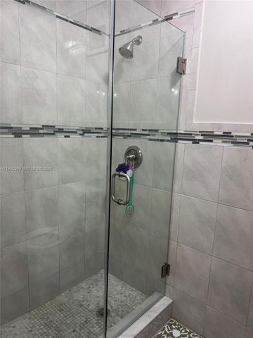 5500 SW 77th Ct 305, Miami, FL 33155