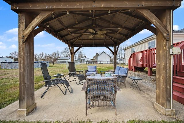 5536 Fike Road, Waco, KY 40385