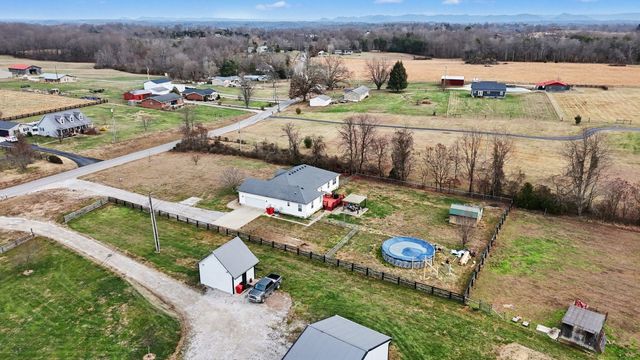 5536 Fike Road, Waco, KY 40385