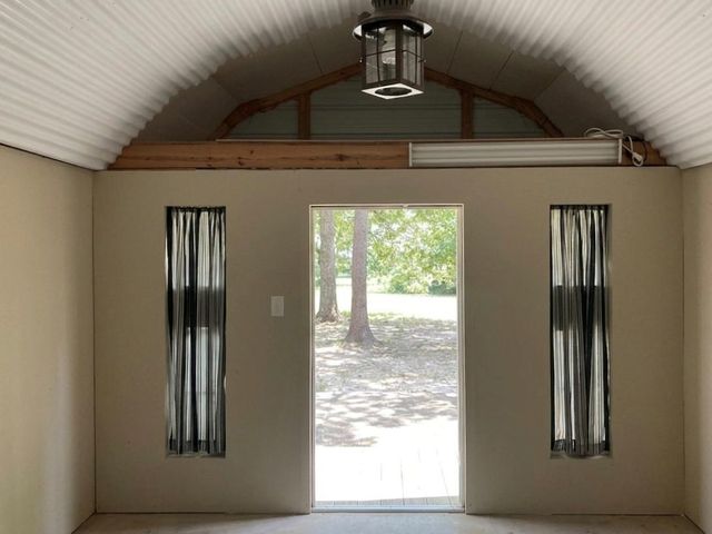 297 Leaning Oak Drive, Point Blank, TX 77364