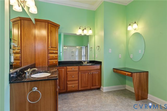 630 Cross Ridge Ln, Manakin Sabot, VA 23103