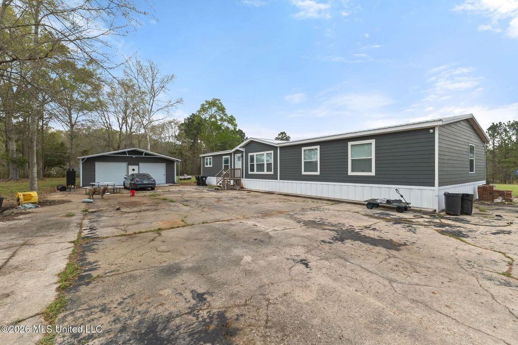 3484 Mississippi 53, Poplarville, MS 39470