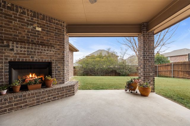 724 Paintbrush Court, Aledo, TX 76008
