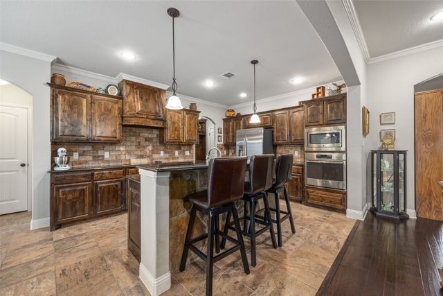 724 Paintbrush Court, Aledo, TX 76008